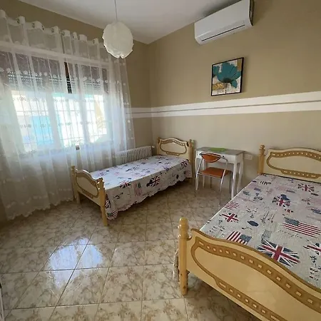 Mondi Casa de Férias Golem (Tirana)