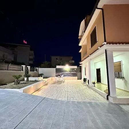 Mondi Casa de Férias *